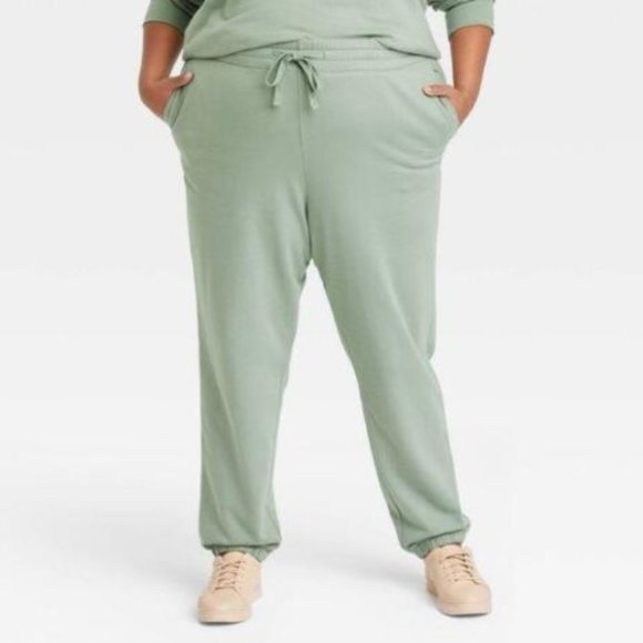 NEW Green Plus Sz 2X 20/22 Elastic Waist Sweat Pants Side Pockets - Picture 1 of 3